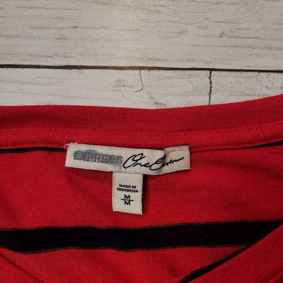 Express One Eleven Shirt Top Womens Medium Short Sleeve Casual Striped Red - Picture 4 of 7